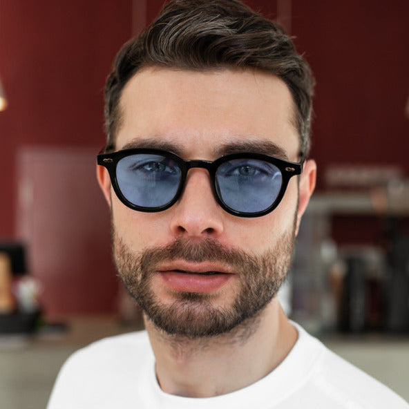 FREE TRUE SUNGLASSES